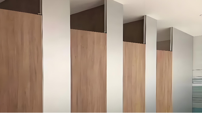 不銹鋼蜂窩板除了做衛(wèi)生間隔斷，還有其他用途嗎？